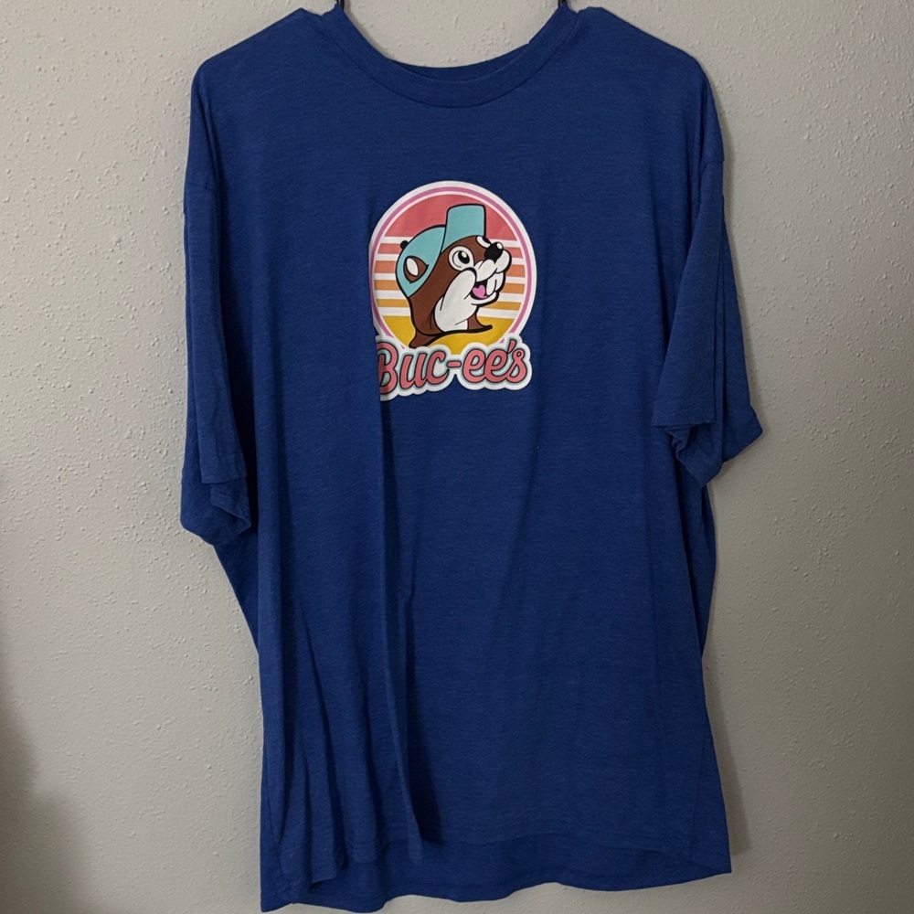 Blue Buc-ees shirt